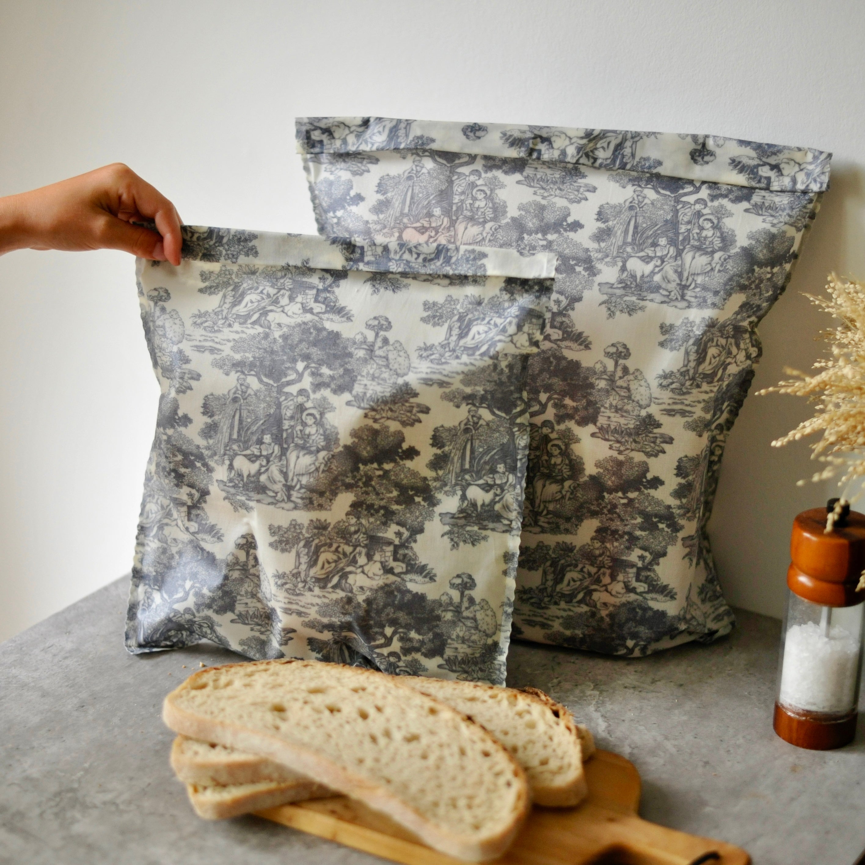 THE Beeswax Bag- Vintage Style