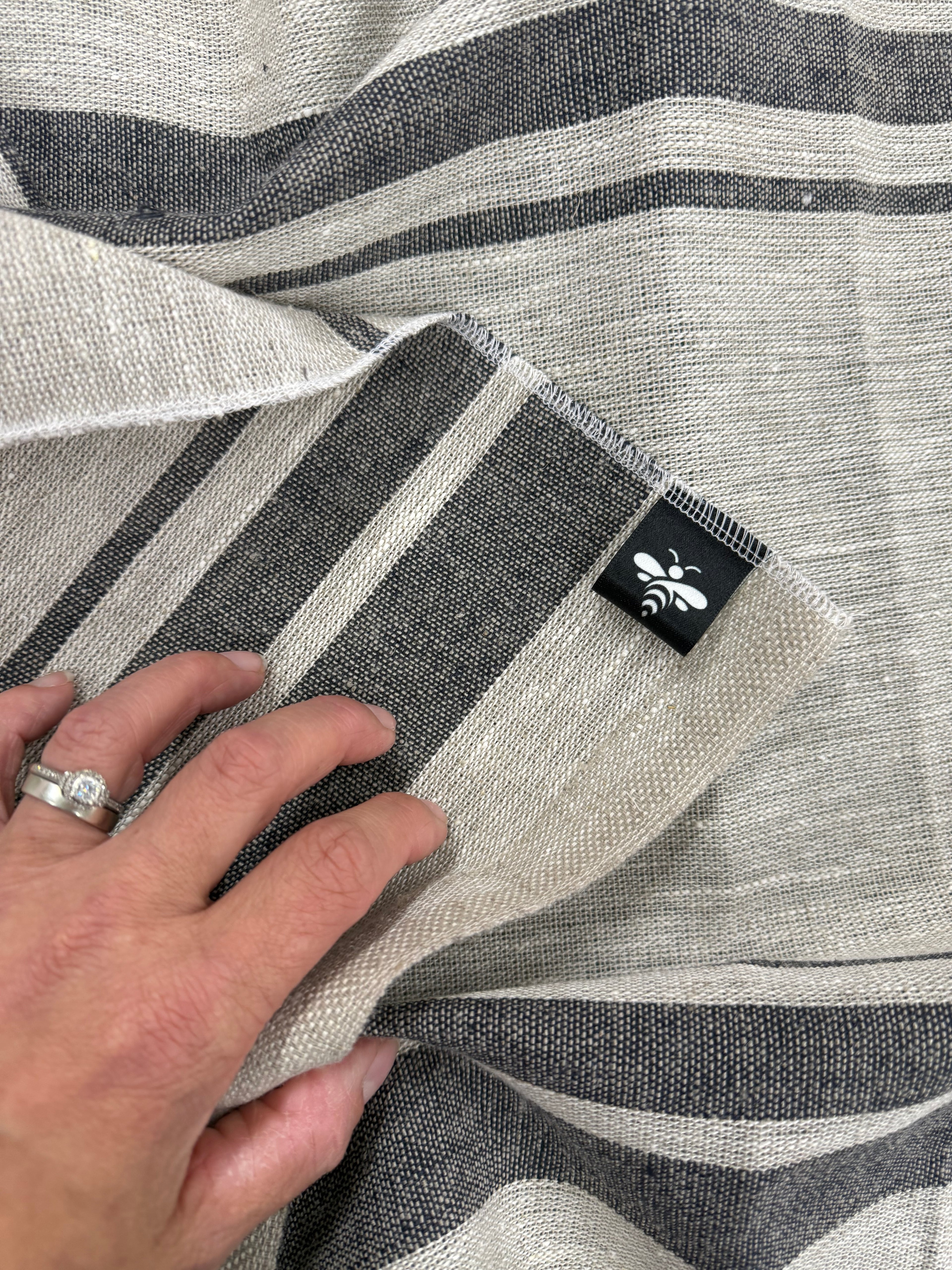 THE Couche Cloth | Heavy Linen Boarder