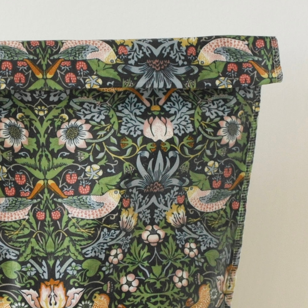 THE Bread Bag - William Morris Strawberry Thief