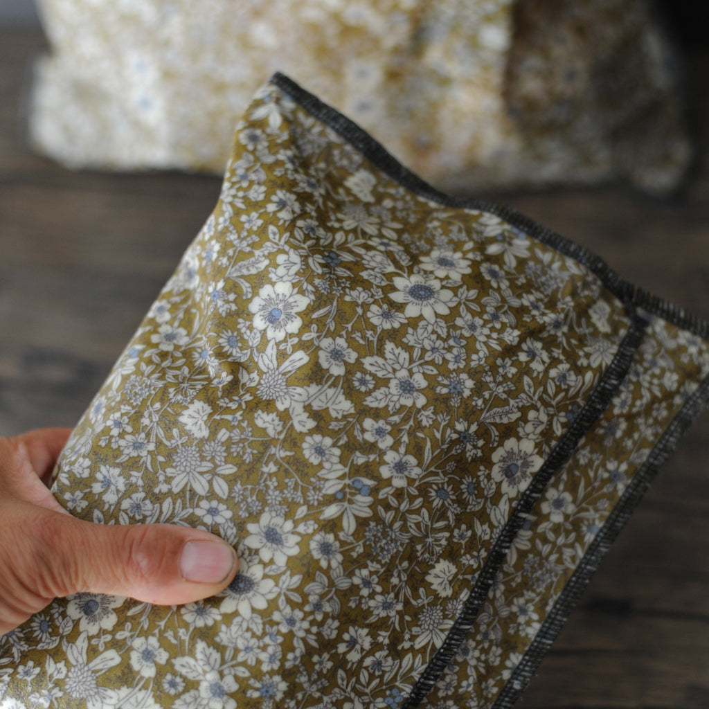 THE Beeswax Bag | Winter Meadow