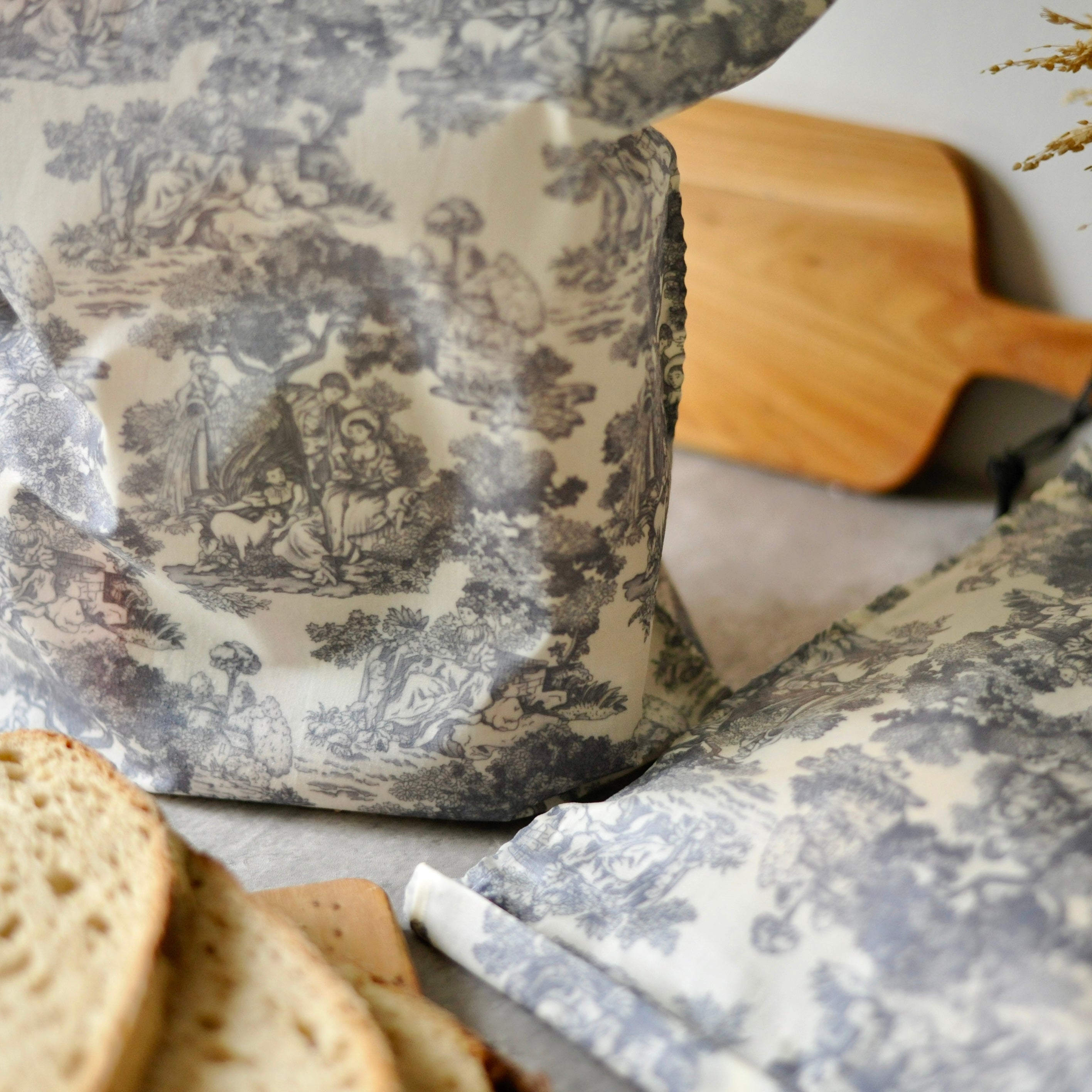 THE Beeswax Bag- Vintage Style